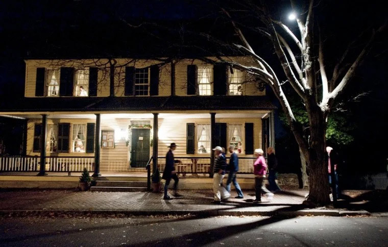 Old Salem Ghost Tours