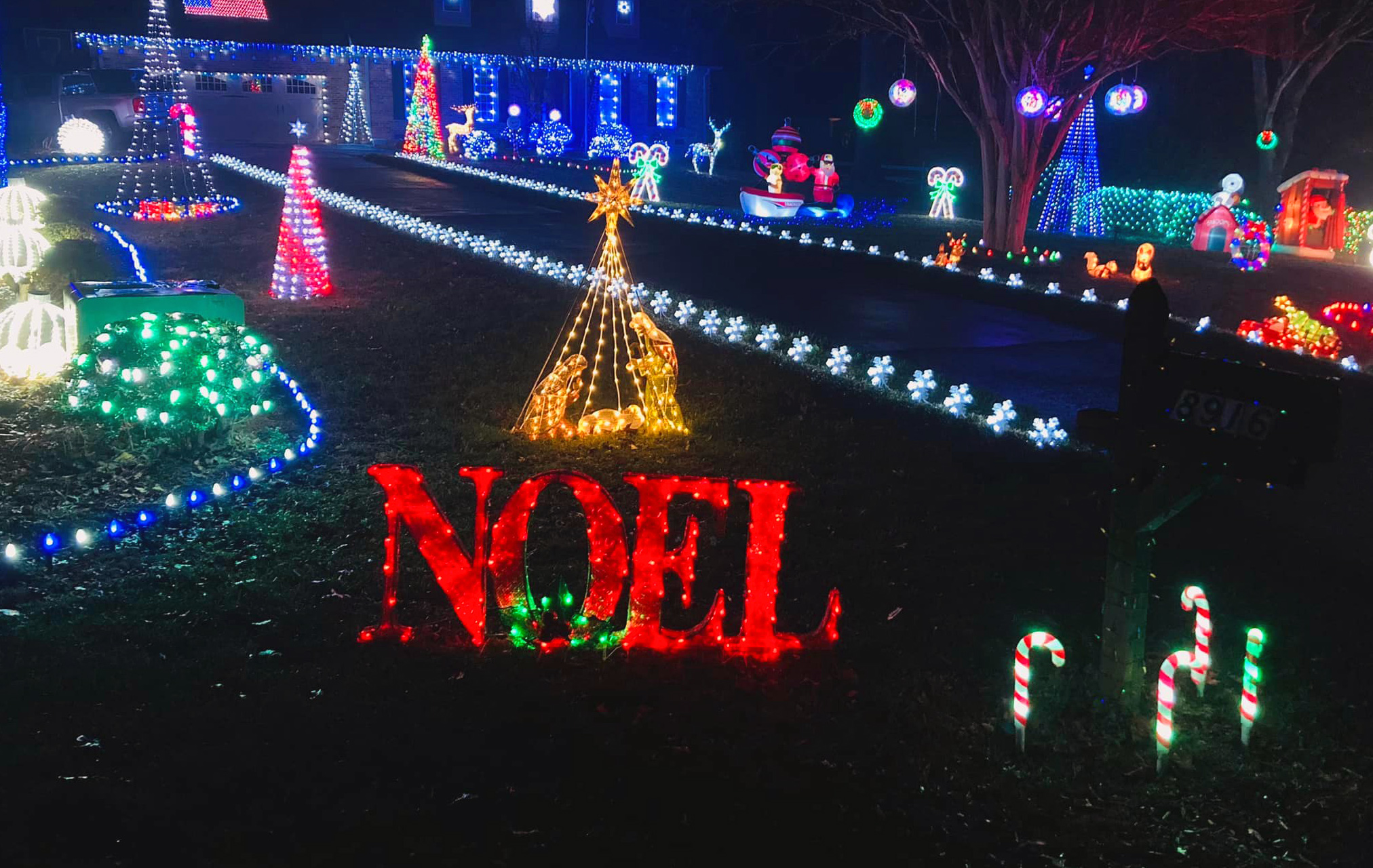 Ferree Family Christmas Lights in Clemmons