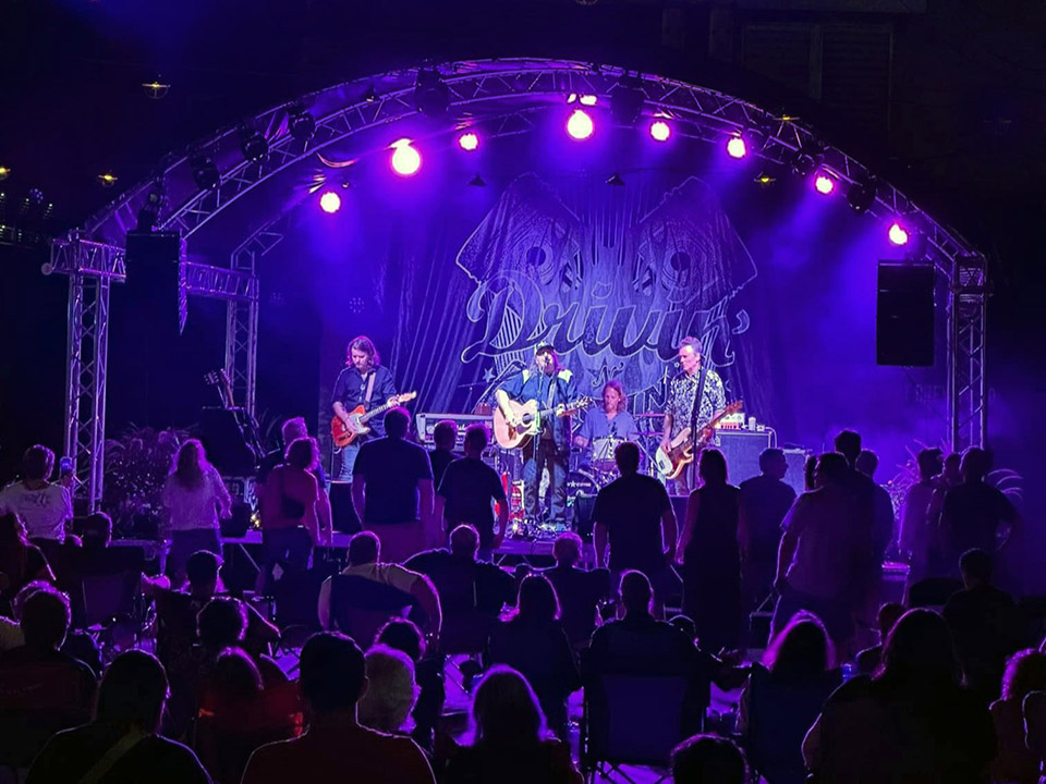 Coalpit Live Concert at Incendiary Brewing