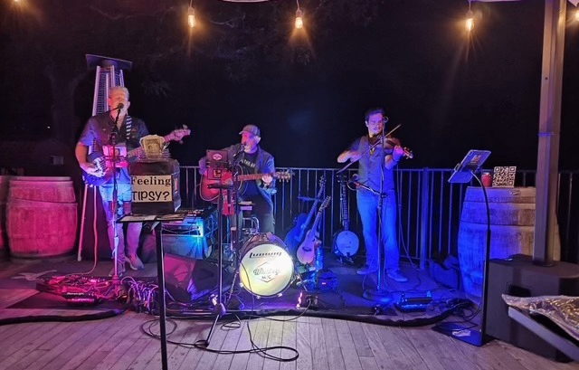 Whiskey Mic kicks off 2026 at Full Moon Oyster Bar in Clemmons! Photo