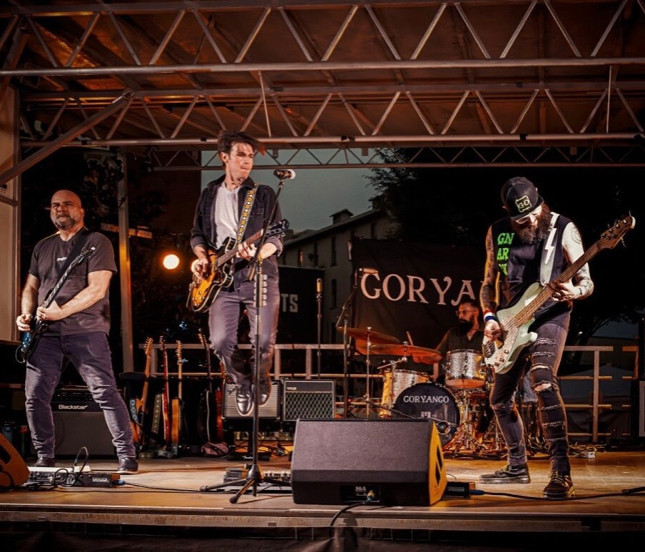 GOryanGO | Doug Davis &amp; Radio Silence Photo