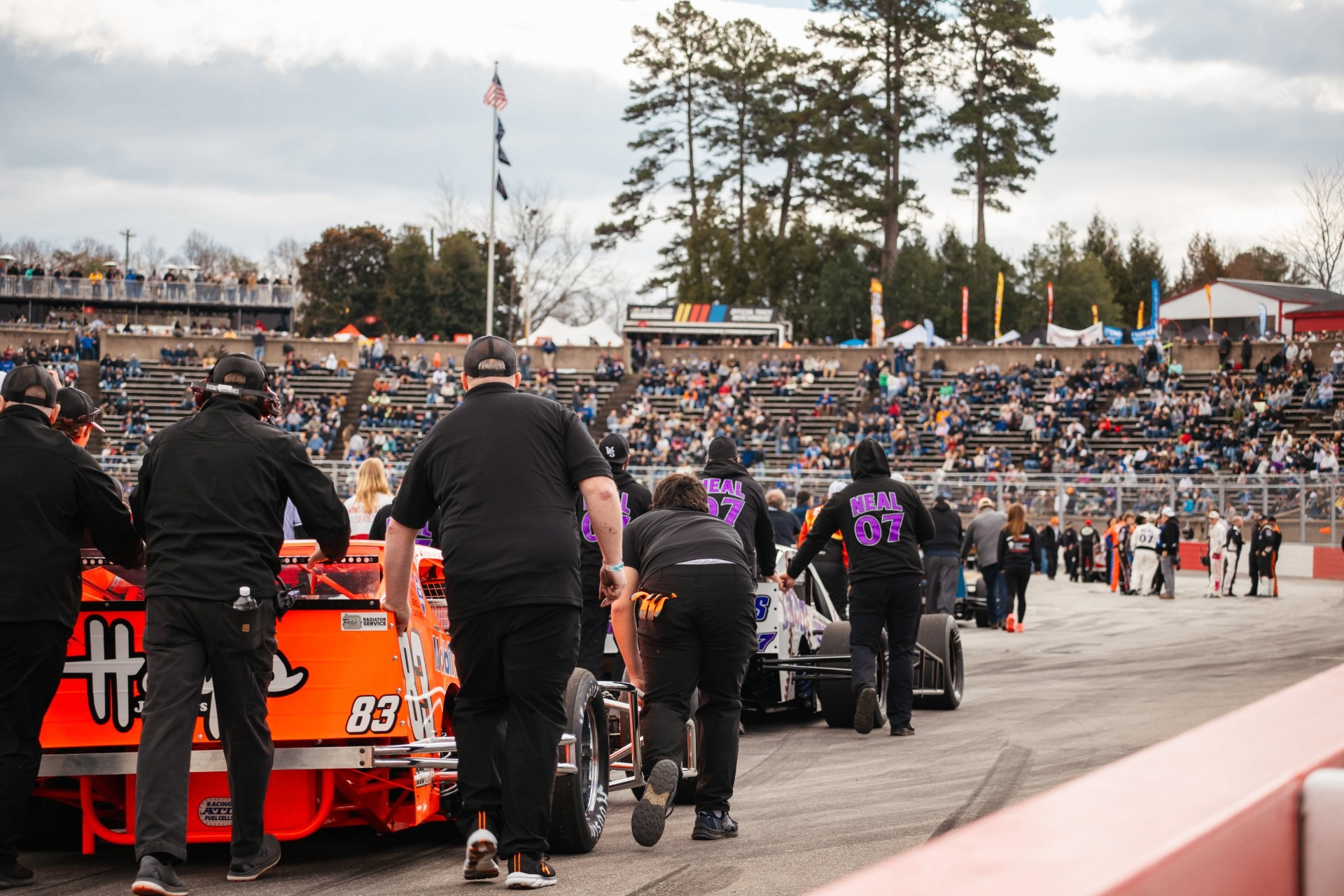 Opening Night! Hayes Jewelers 200 Lap Modified Feature Photo