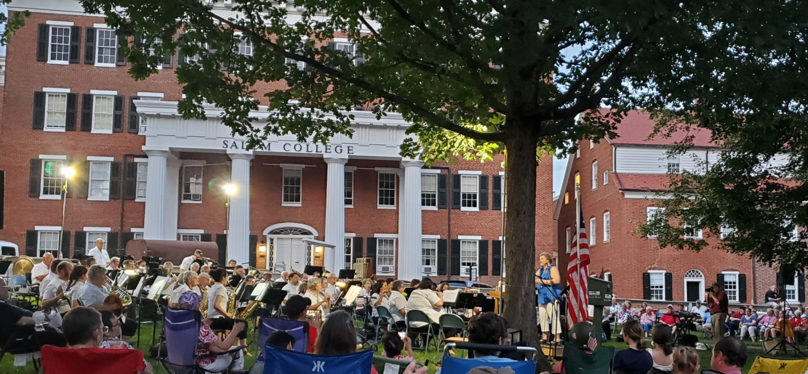 Mignon Dobbins Photo