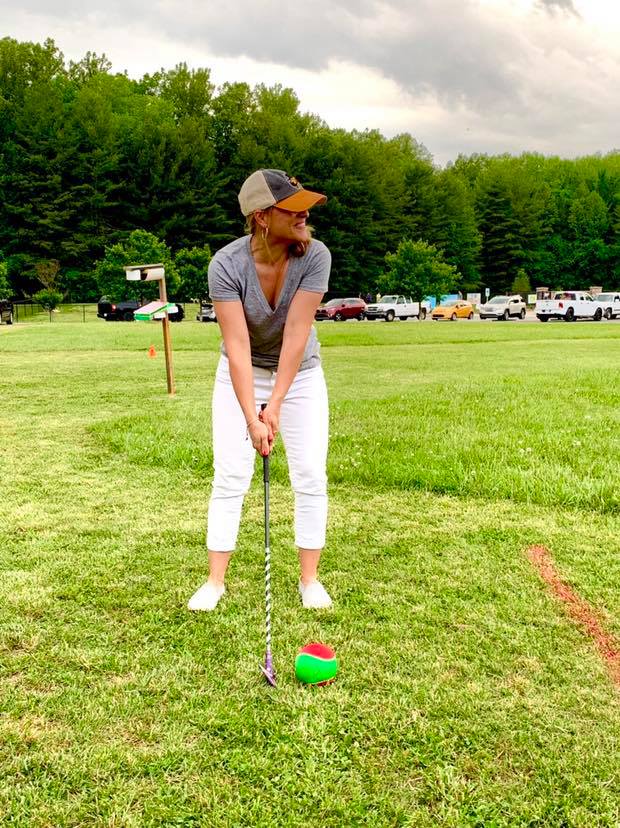 Golfer at play Photo 2