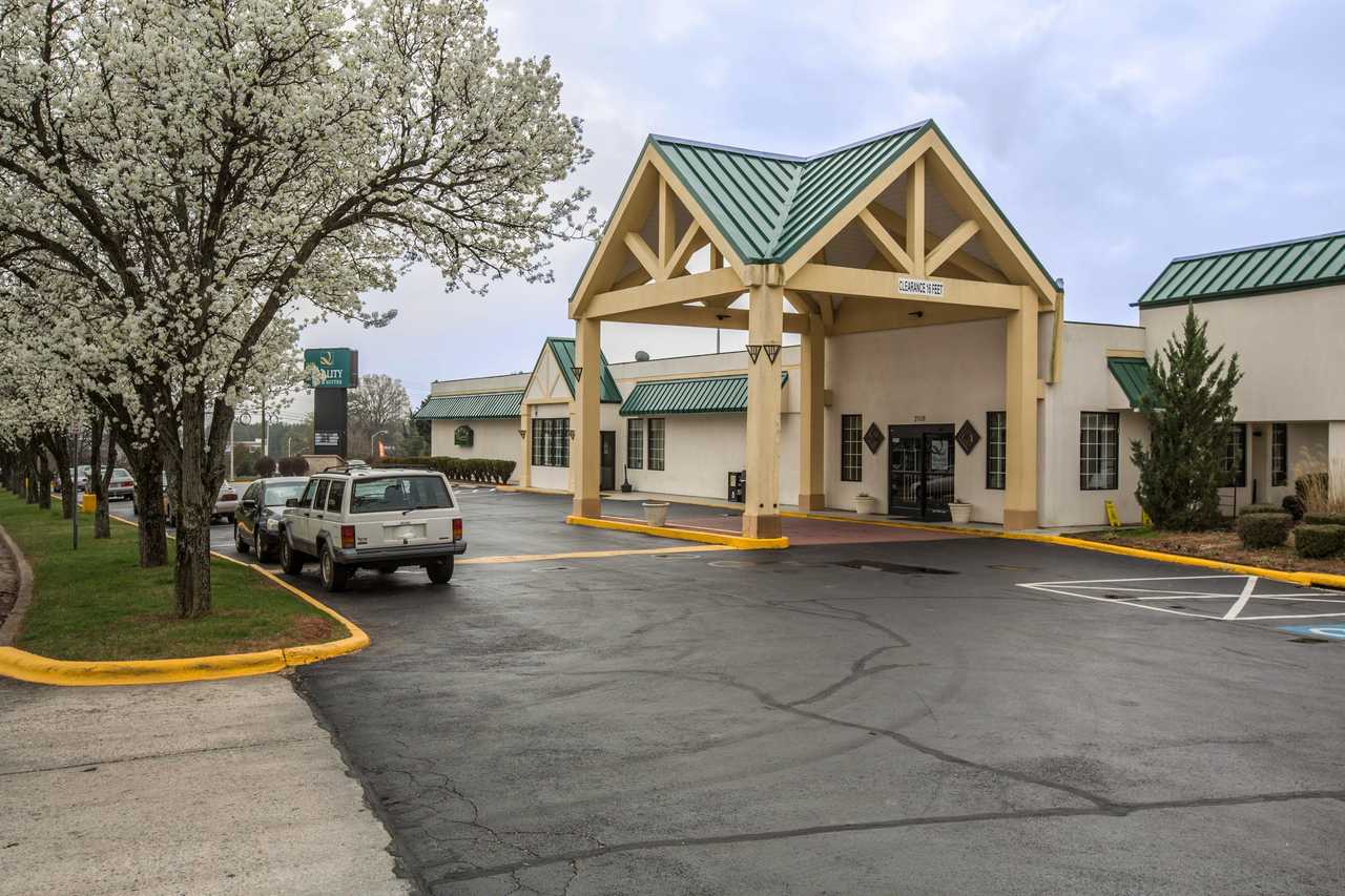 exterior Photo