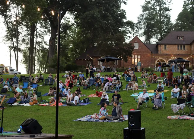 A concert on the lawn at NC Museum of Art (SECCA)