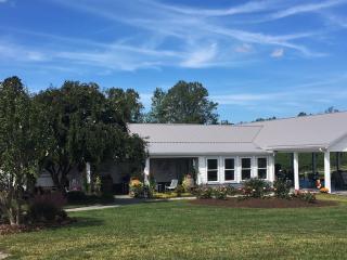 The tasting room at Laurel Gray Vineyards.