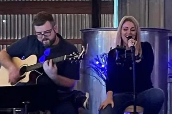 Music in the Vineyard: Resonate Photo