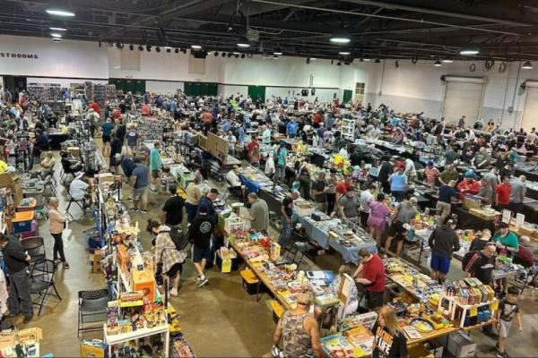 Winston Salem Sports Cards, Toys, Pokémon, Comics, Hot Wheels, Action Figure, POP Funko Show Photo