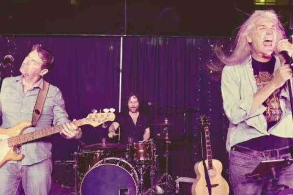 Blacklight Idols & Jerry Chapman Band Photo