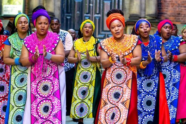 Soweto Gospel Choir - "Peace" Photo 4