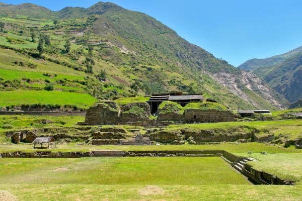 Life Outside the Temple: Chavín de Huántar and Its People Photo