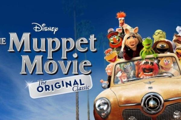 Backyard Movie Night – The Muppet Movie Photo