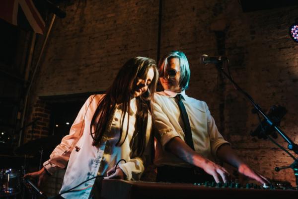 Barefoot Modern Acoustic Duo Photo