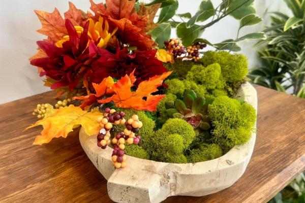Wellness wednesday holiday tablescape Photo