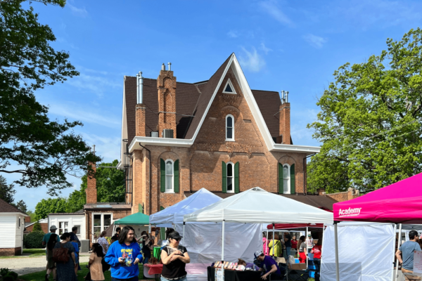 7th Annual Spring Vintage Market Photo