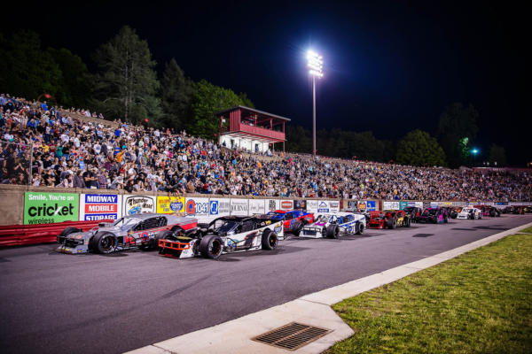 Bowman Gray Stadium Sportsman 100 Photo
