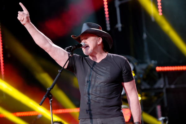 Trace Adkins  Photo 2