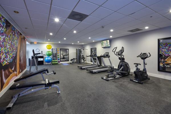 Fitness Center Photo 4