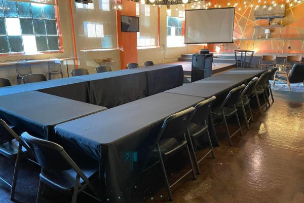 The drawing room offers 1,250 square foot of space that is great for business meetings, speaking events and other small type gatherings. This room can host up to 40 seated guest at banquet tables o... Photo 6