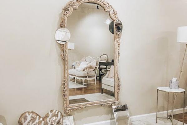 magnolia bride interior mirror Photo 3