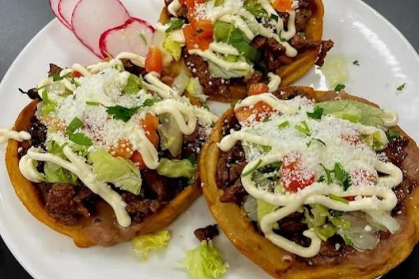 Sopes La Victoria Mexican Restaurant Photo