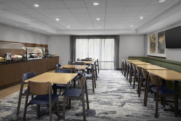 Enjoy a free, hot breakfast buffet every day at out Winston Salem hotel near Hanes Mall. Photo 4