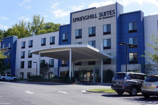 springhill Photo 3