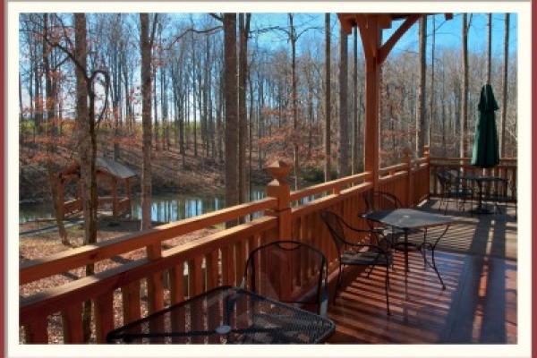 Frame_Outdoorseatingarea2.jpg Photo 3