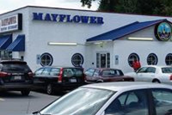 Mayflower seafood top