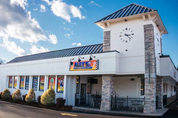 Alex's Grill and Ice Cream Exterior Photo