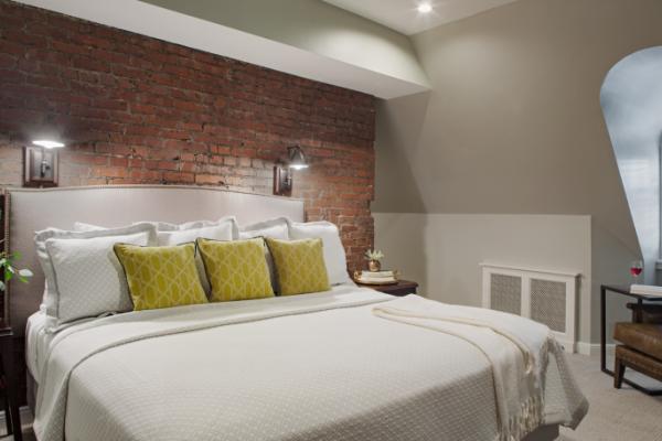 Guestroom in Manor House Photo 3