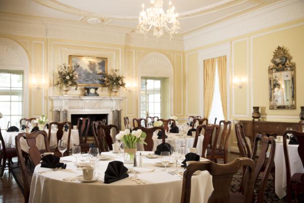 Main Dining Room Photo 4