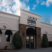 2520 Exterior Photo 2