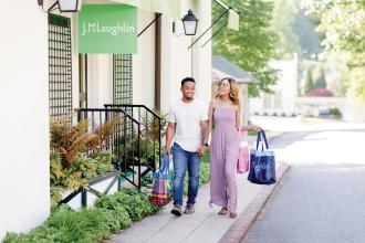 couple in reynolda village
