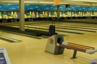 Creekside Lanes Photo