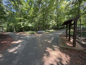 Tanglewood Park Red Trail Loop trail head