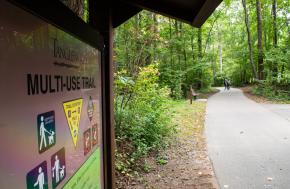 Tanglewood Red Trail Sign