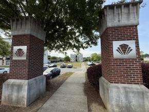 Salem Strollway brick pillars